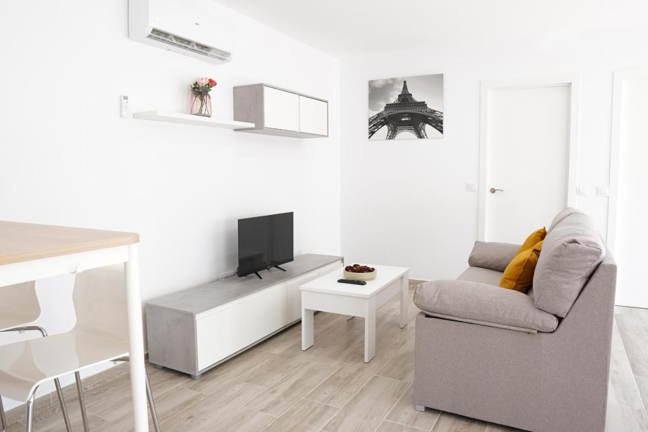 Apartamentos Turisticos San Miguel Arcangel, S.L. San Roque  Ngoại thất bức ảnh