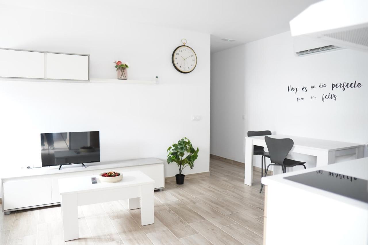 Apartamentos Turisticos San Miguel Arcangel, S.L. San Roque  Ngoại thất bức ảnh